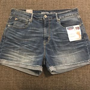 Denizen by Levi’s High-Rise Shorts